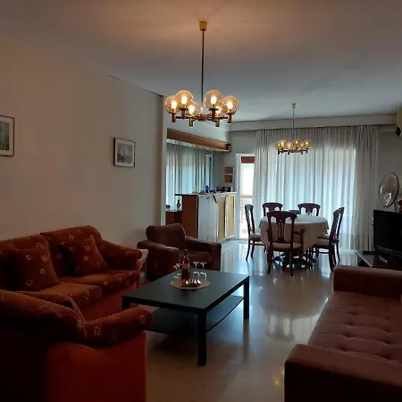 ήσυχο δίπλα στη θάλασσα Apartment *